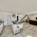 Maison Mitoyenne 3 别墅